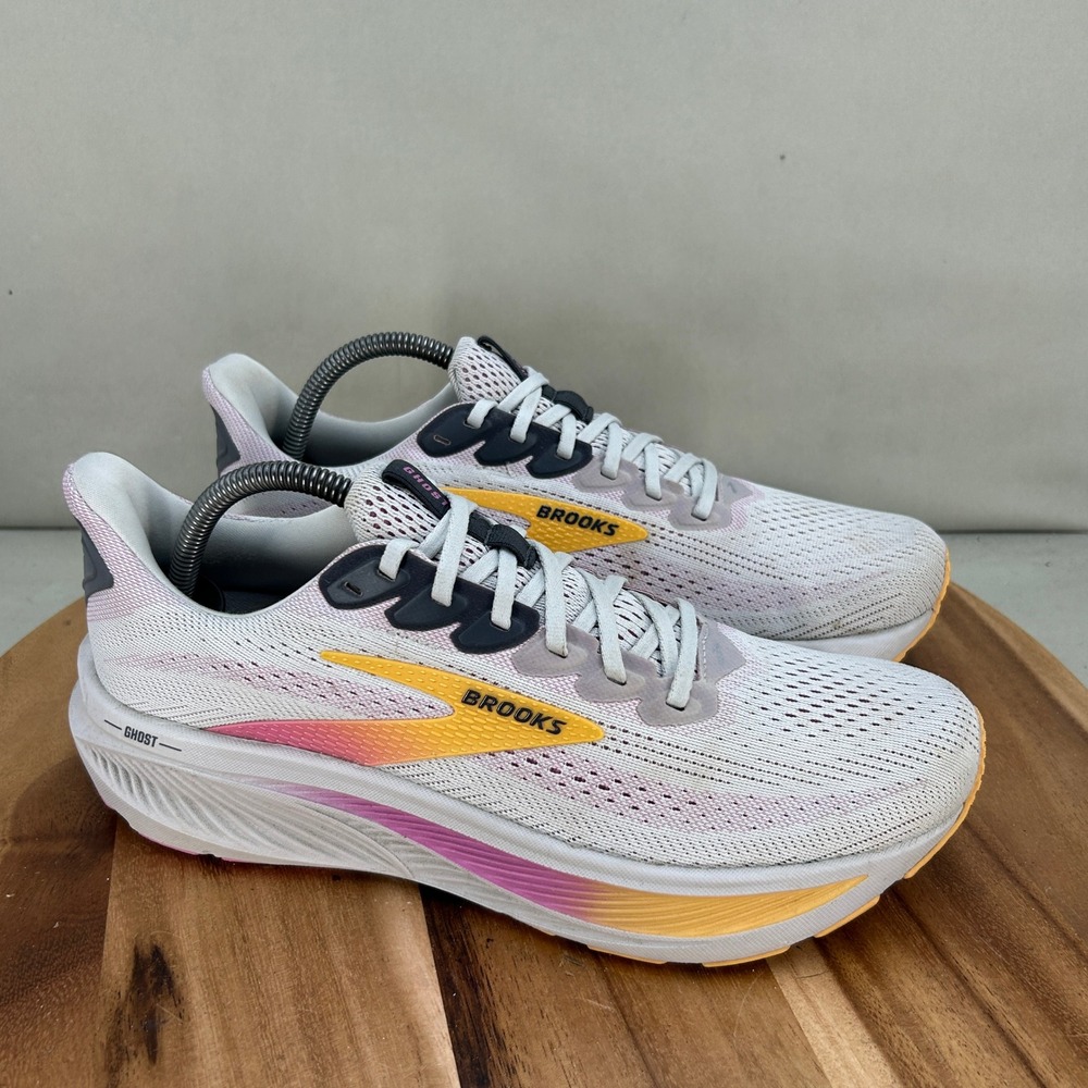Brooks Ghost 17 Womens Running Shoes White Pink Orange Size 11 Narrow 2A